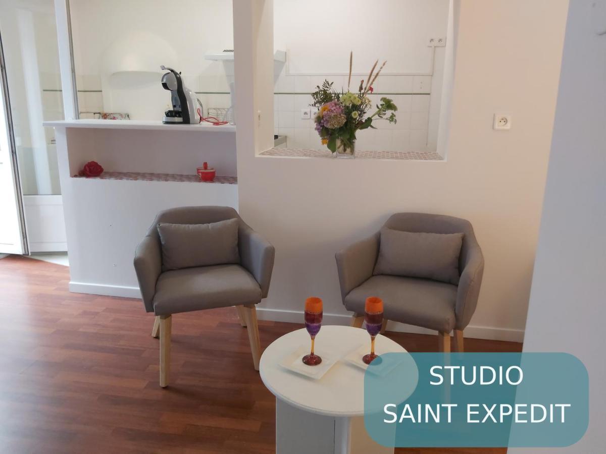 Charming Room Pres Du Sanctuaire Lourdes Exterior foto