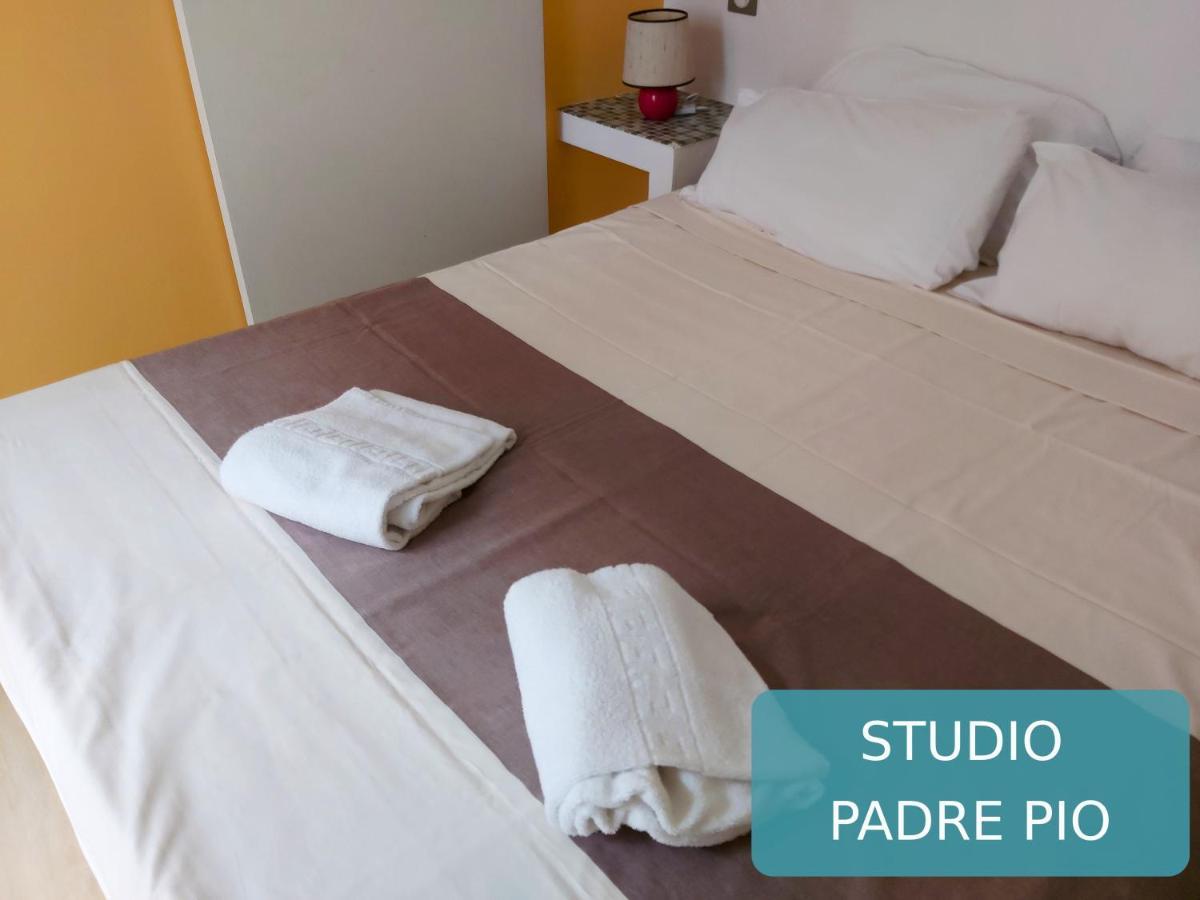 Charming Room Pres Du Sanctuaire Lourdes Exterior foto