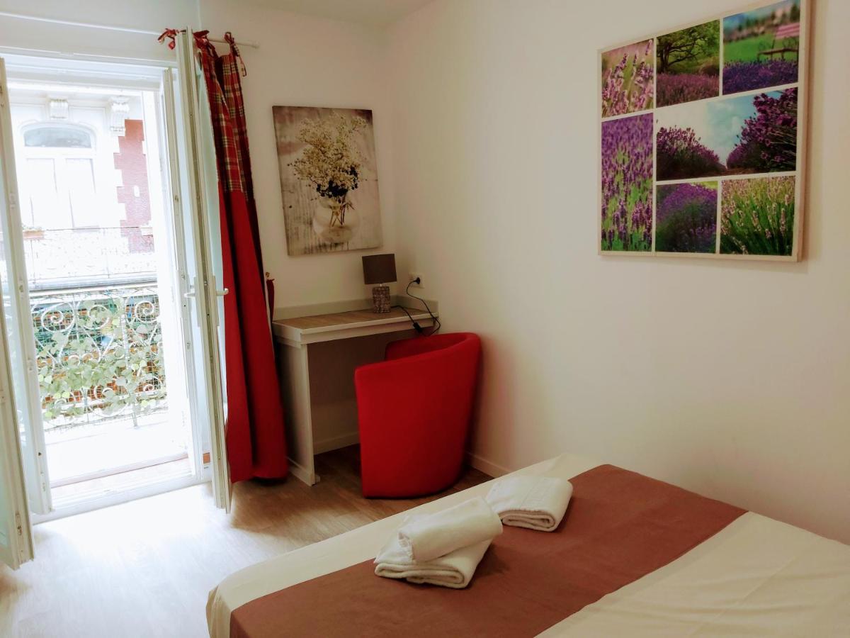 Charming Room Pres Du Sanctuaire Lourdes Exterior foto