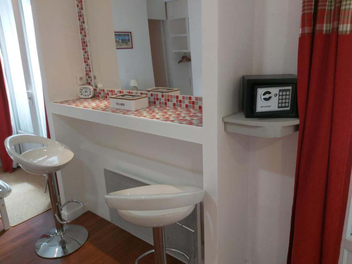 Charming Room Pres Du Sanctuaire Lourdes Exterior foto